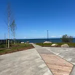 Διαμέρισμα Luxury Waterfront With Sea Views, Sunset Terraces And Free Parking, One With A Huum Sauna, The Other With A Bathtub Ταλίν