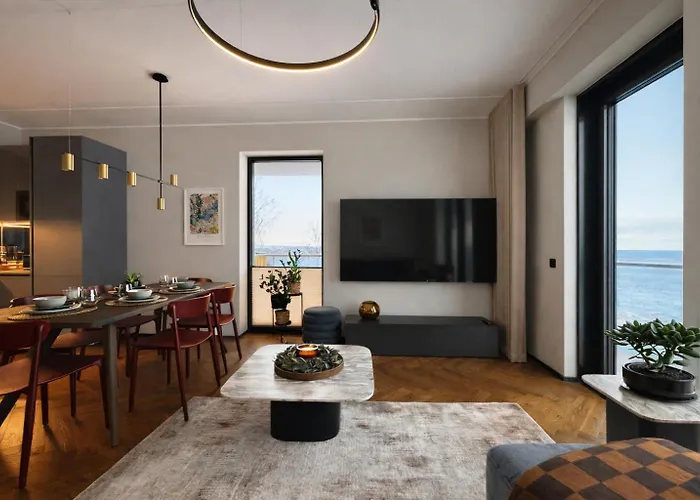 Apartment Luxury Waterfront With Sea Views, Sunset Terraces And Free Parking, One With A Huum Sauna, The Other With A Bathtub Reval