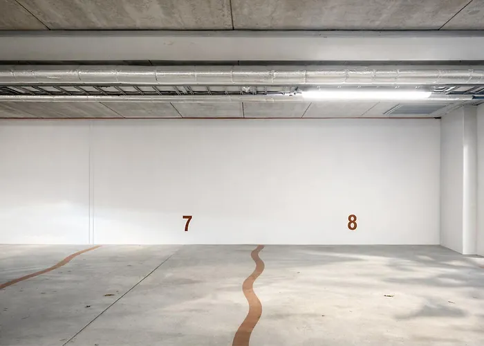 Luxury Waterfront With Sea Views, Sunset Terraces And Free Parking, One With A Huum Sauna, The Other With A Bathtub * Tallinn