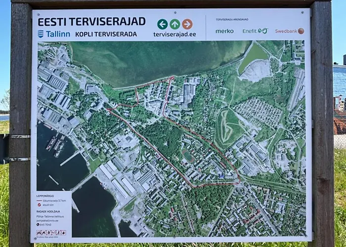 Luxury Waterfront With Sea Views, Sunset Terraces And Free Parking, One With A Huum Sauna, The Other With A Bathtub Reval