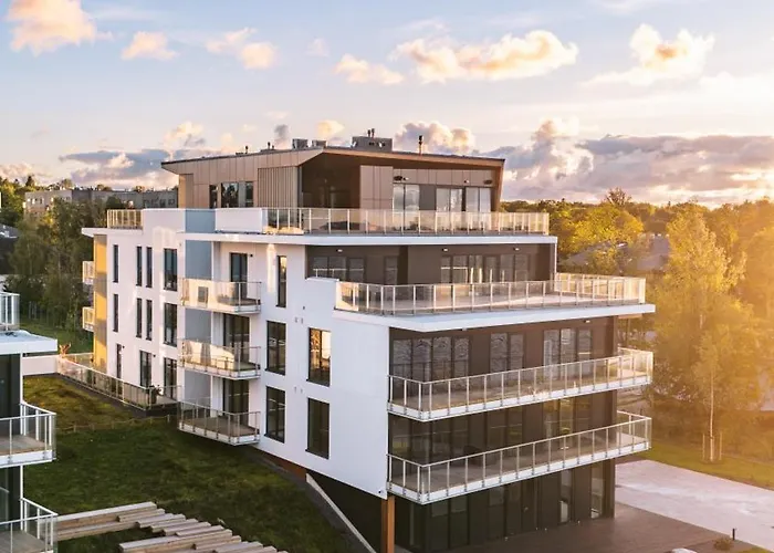 Luxury Waterfront With Sea Views, Sunset Terraces And Free Parking, One With A Huum Sauna, The Other With A Bathtub Tallinn